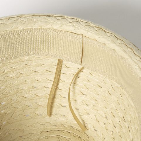 Chapéu de acabamento natural
