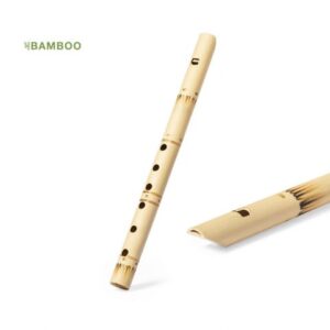 Flauta tradicional fabricada em bambu